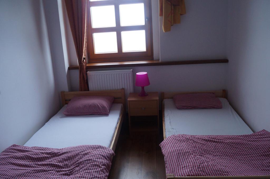 Albergue Schronisko Pttk Hala Szrenicka Szklarska Poręba Habitación foto