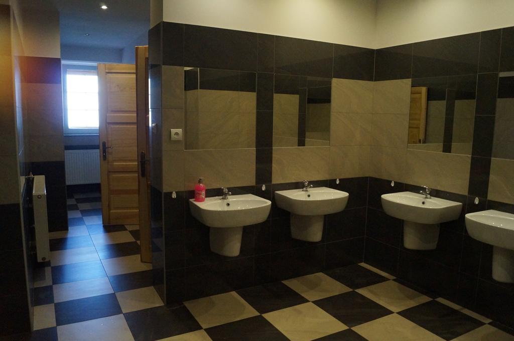 Albergue Schronisko Pttk Hala Szrenicka Szklarska Poręba Habitación foto